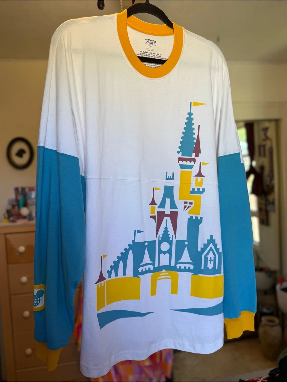 Walt Disney World Spirit Jersey - Picture 1 of 9